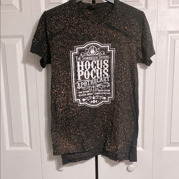Anvil Hocus Pocus Apothecary Graphic Tee size LARGE - Picture 1 of 14